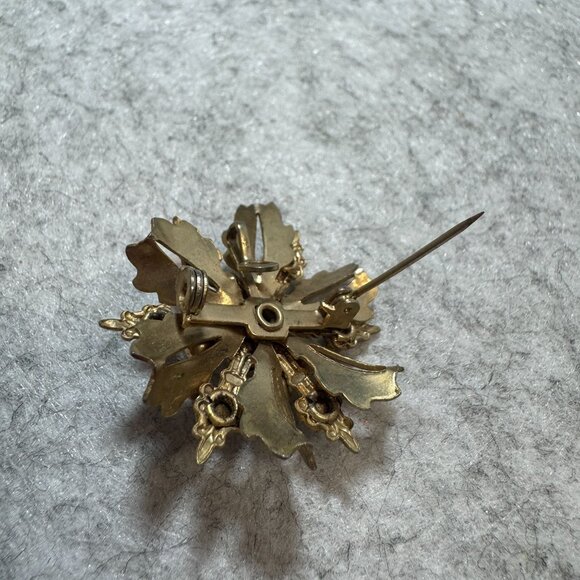 Vintage Gold-Tone Rhinestone Snowflake Brooch Pin With Blue & Clear Crystals - Picture 4 of 5